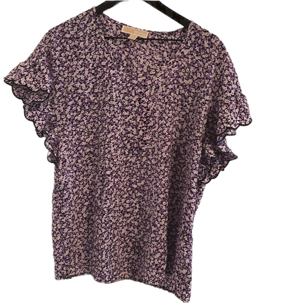 Michael Michael kors purple/violet short sleeve flower blouse/top size L GUC..